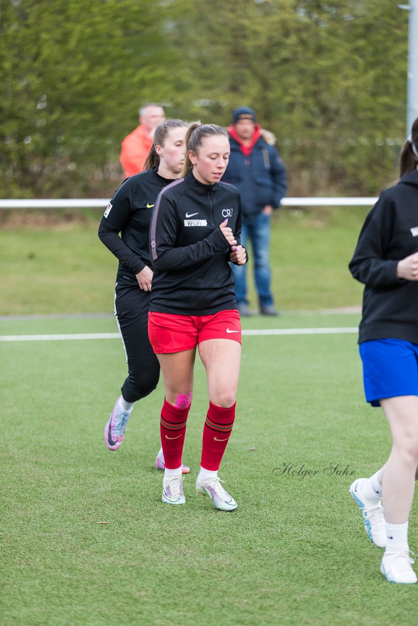 Bild 85 - Co-Trainerin der Frauen Nationalmannschaft Britta Carlson in Wahlstedt